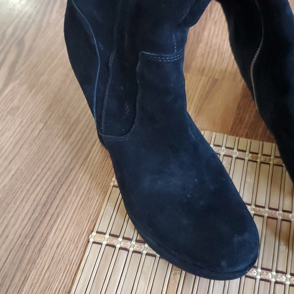 Michael kors suede 5 inch heel boots - Picture 5 of 10